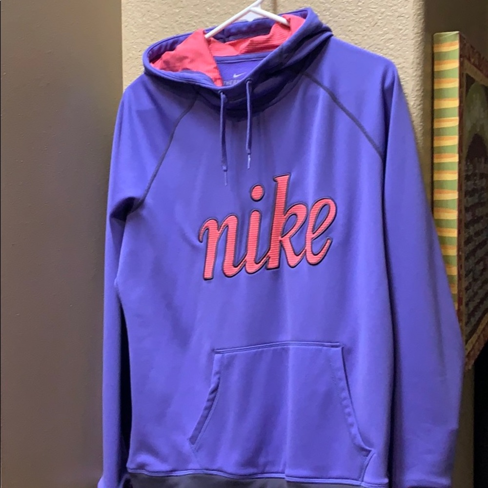 Nike sweatshirt